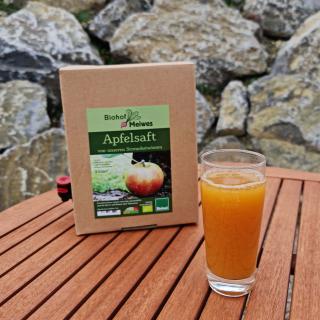Apfelsaft aus Hofäpfeln im Tetra 3 Liter